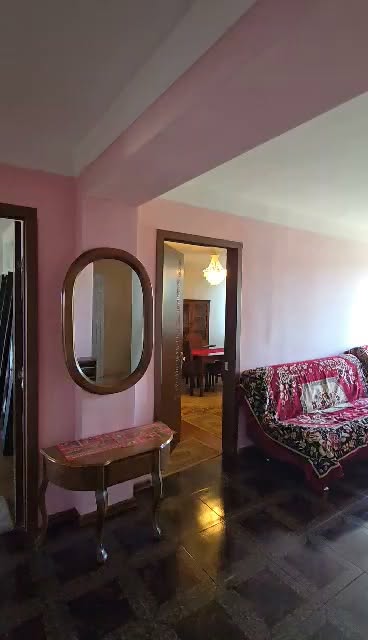 იყიდება ბინა, ქუთაისი — $74,500