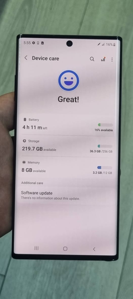 Продается в идеальном состоянии лары - 450₾
