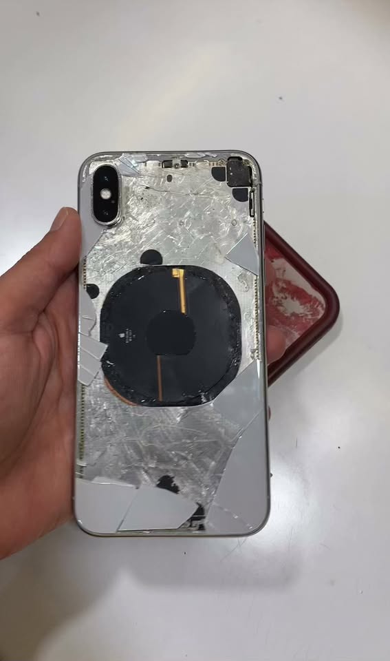 iPhone X BH-100%✅görsel olarak görünüyor✅ mükemmel çalışıyor — 170₾