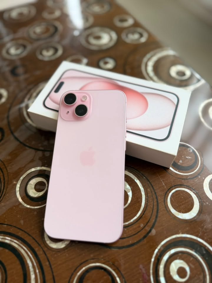 iPhone15 128GB 80% batarya 1000 lari