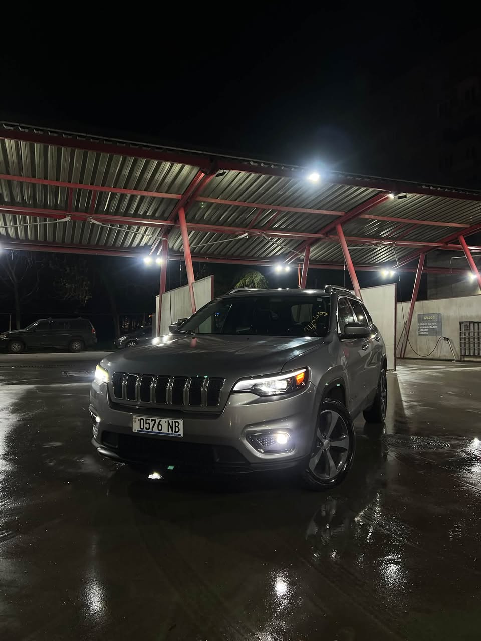Jeep cherokee limited 2019 2.4ძრავი მეხუთე — 8,500$