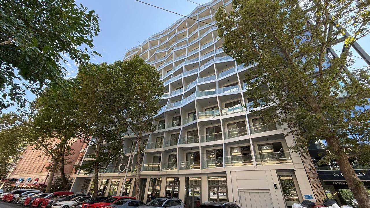 იყიდება 3-ოთახიანი ბინა, თბილისი — $430,000
