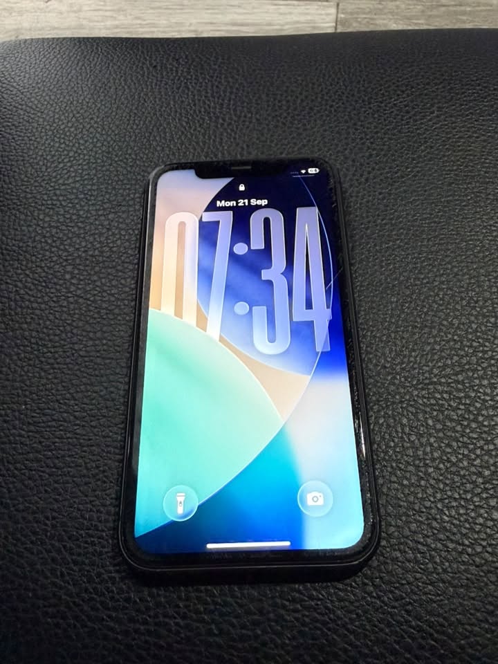Շտապ ո՞վ ինչ գնով կգնի iPhone11 128GB