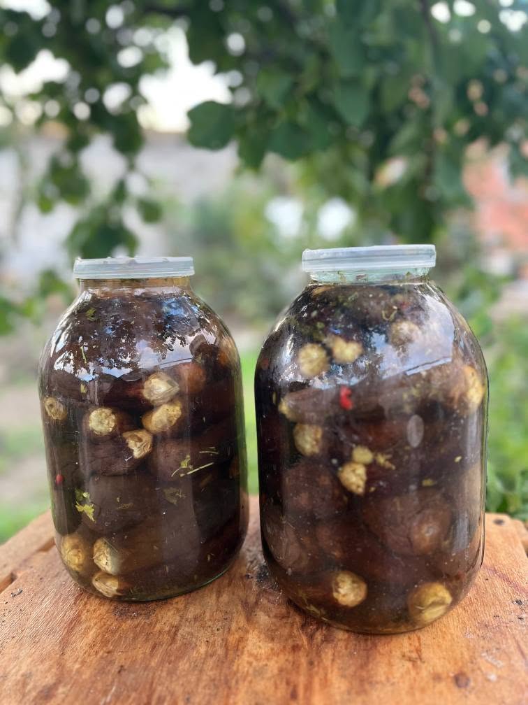 Բադիմջանի թթու, իկրա, լոլիկի թթու