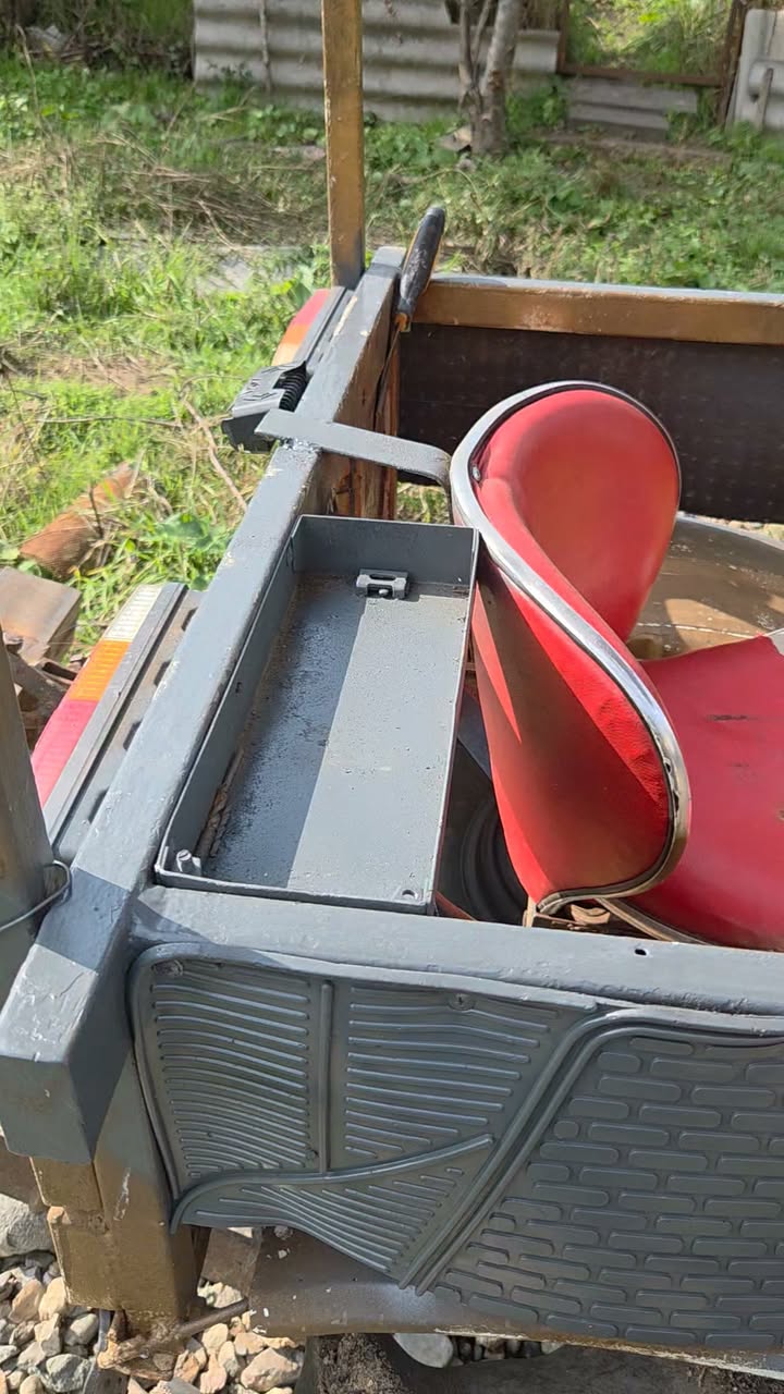 Satılır traktor 15 c gücündə iki ədəd