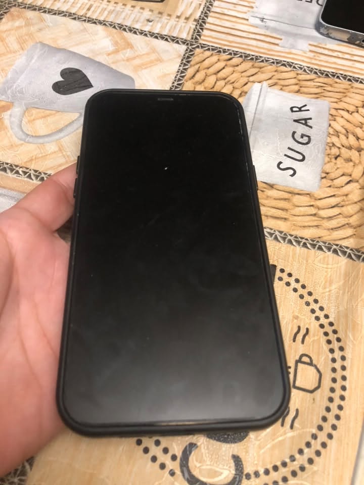 iPhone 12 Pro Max დაბლოკილი