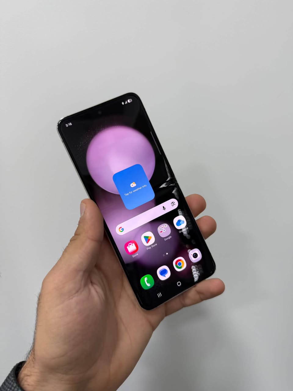 Смартфон Samsung Galaxy Z Flip5 8/256gb стоит — 129,000֏