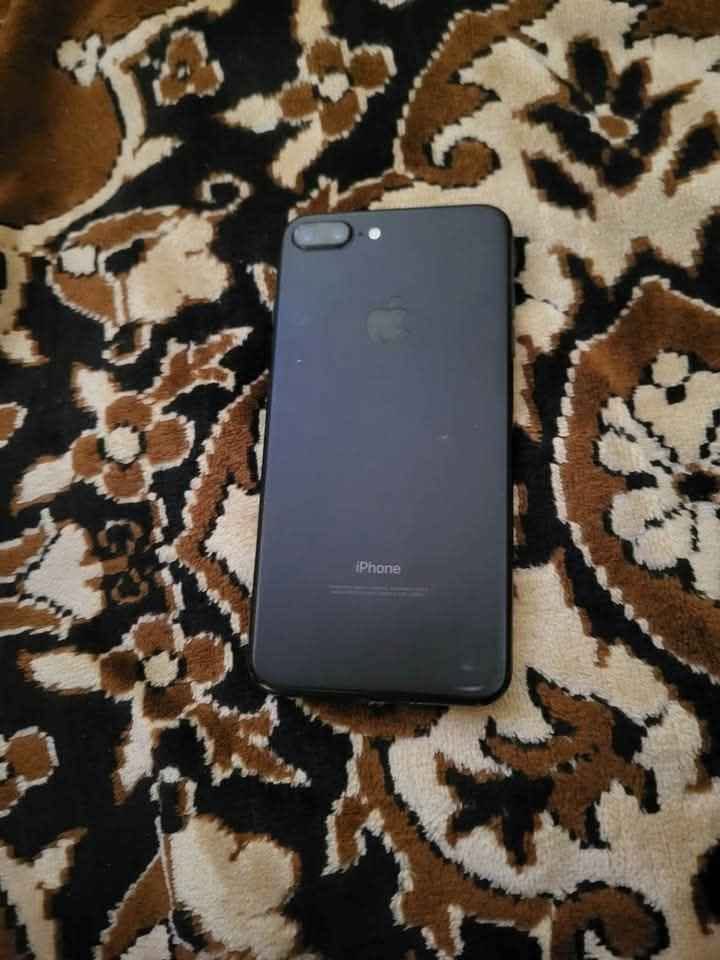 iPhone 7 Plus ეკრანი და კორპუსი