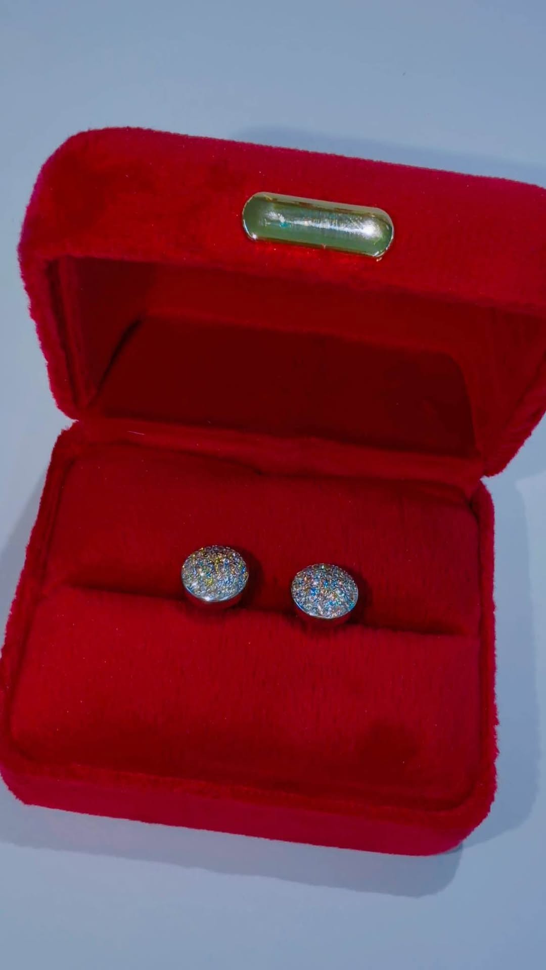 14k altın bileklik, 0.50 ct elmas küpe