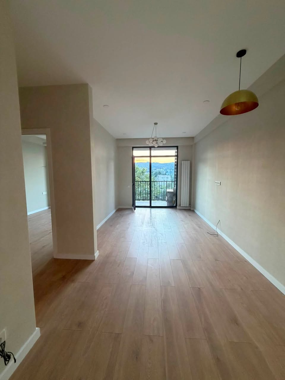 2 otaqlı mənzil satılır, Tbilisi