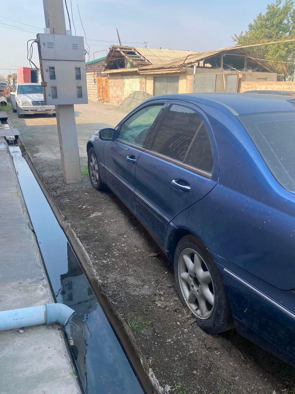 Avtomobil — 2,500$
