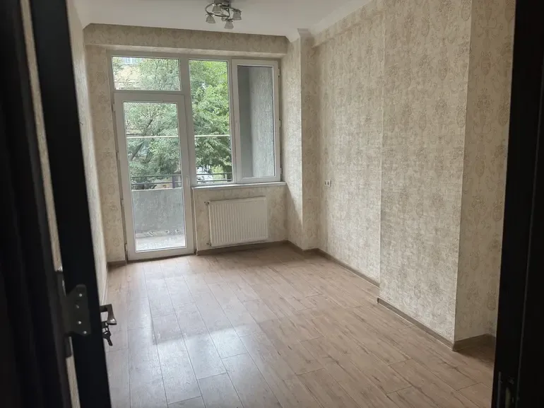 იყიდება ბინა, თბილისი — $97,000