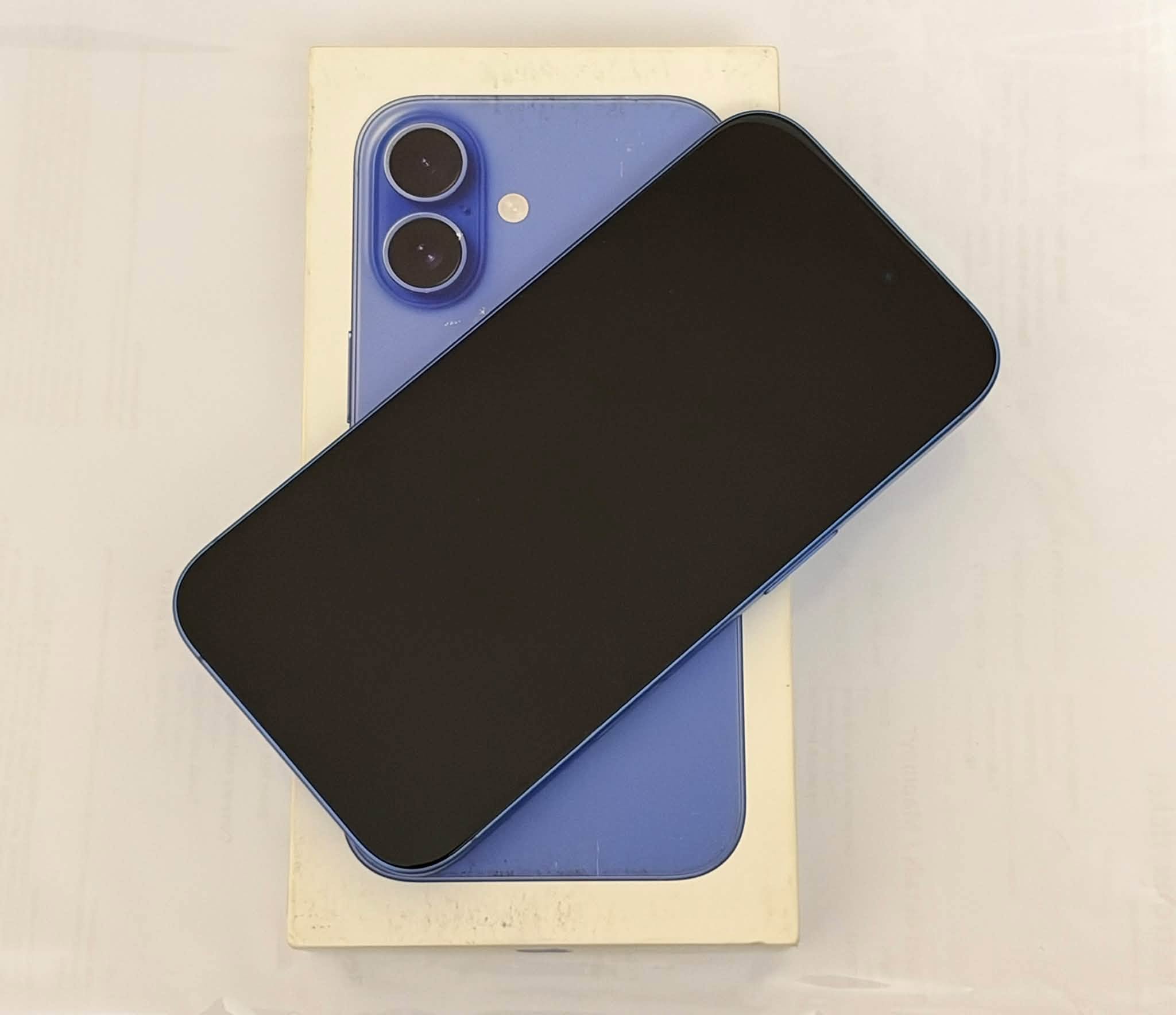 iPhone 16 128GB, 92% մարտկոց