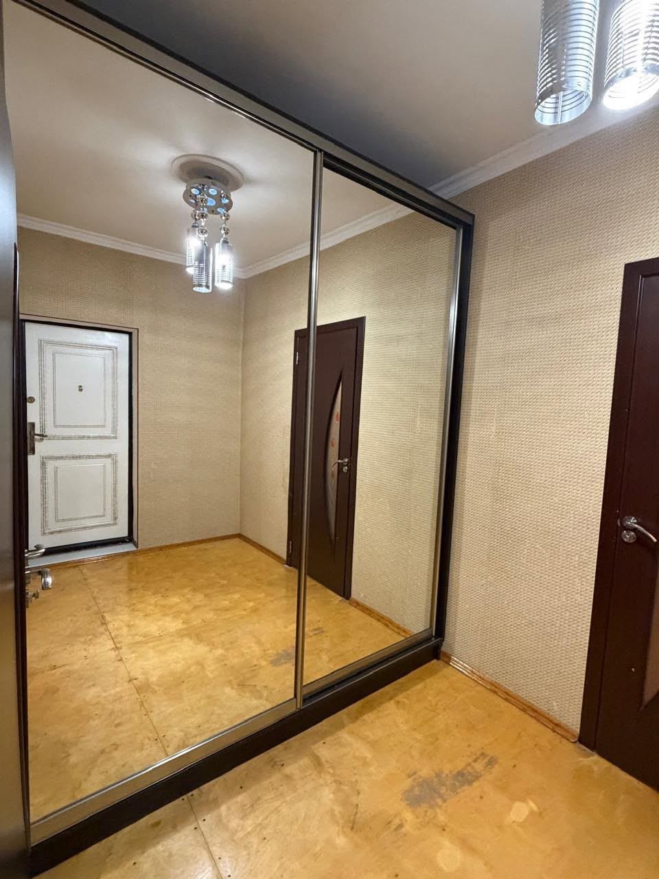 Mebel — 250₼