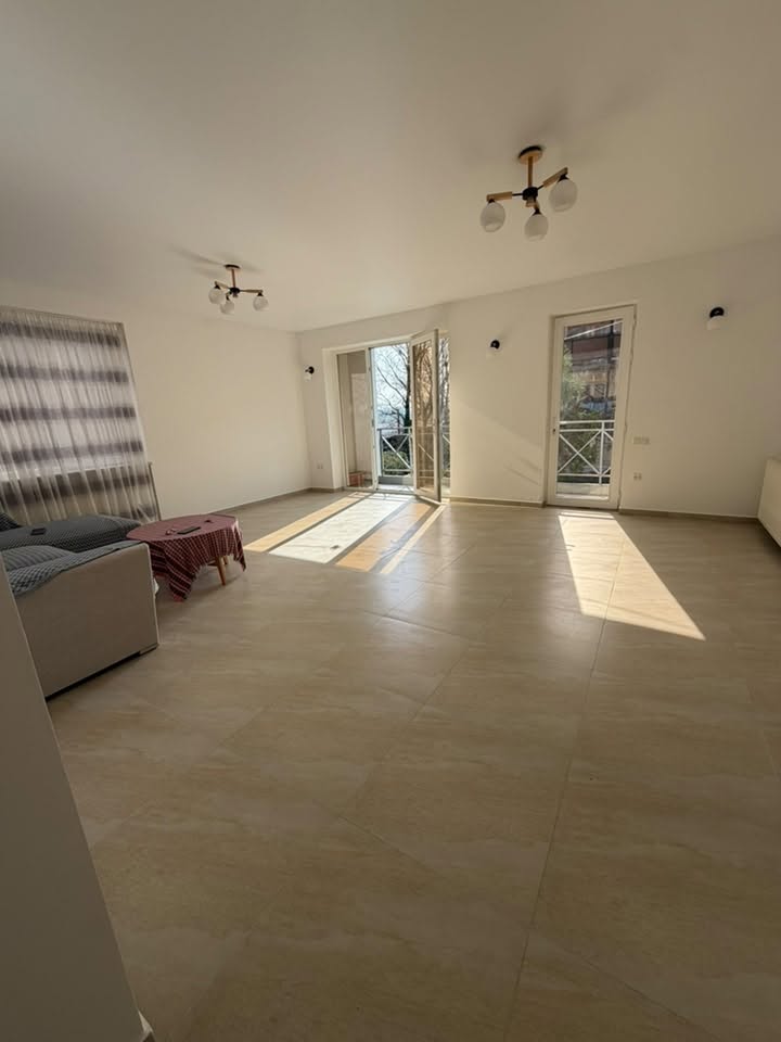 Satılır ‼️Gənclik prospektində yeni təmir olunmuş 80 kvadrat metr