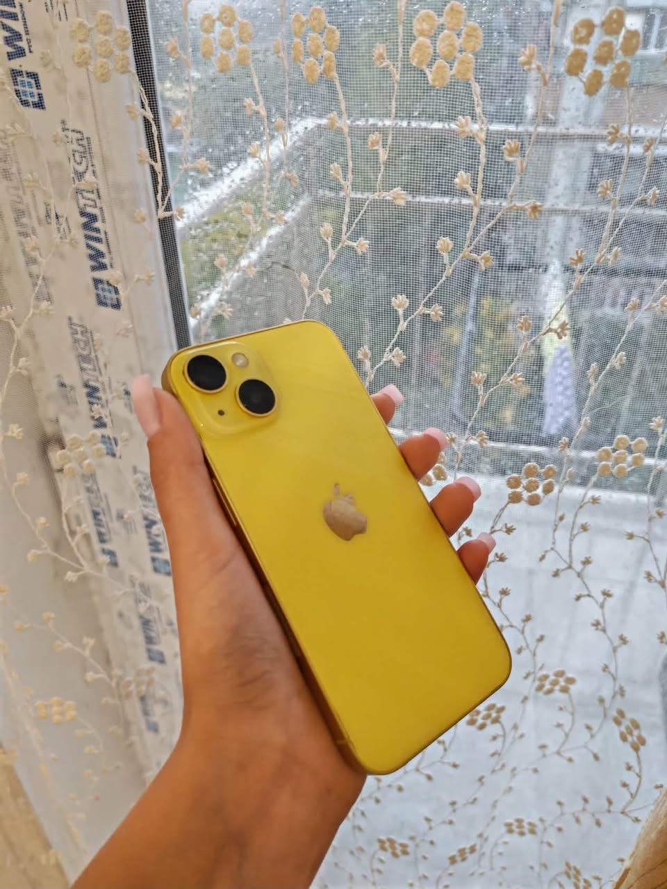 iPhone 14 128GB, %84 pil şarjı