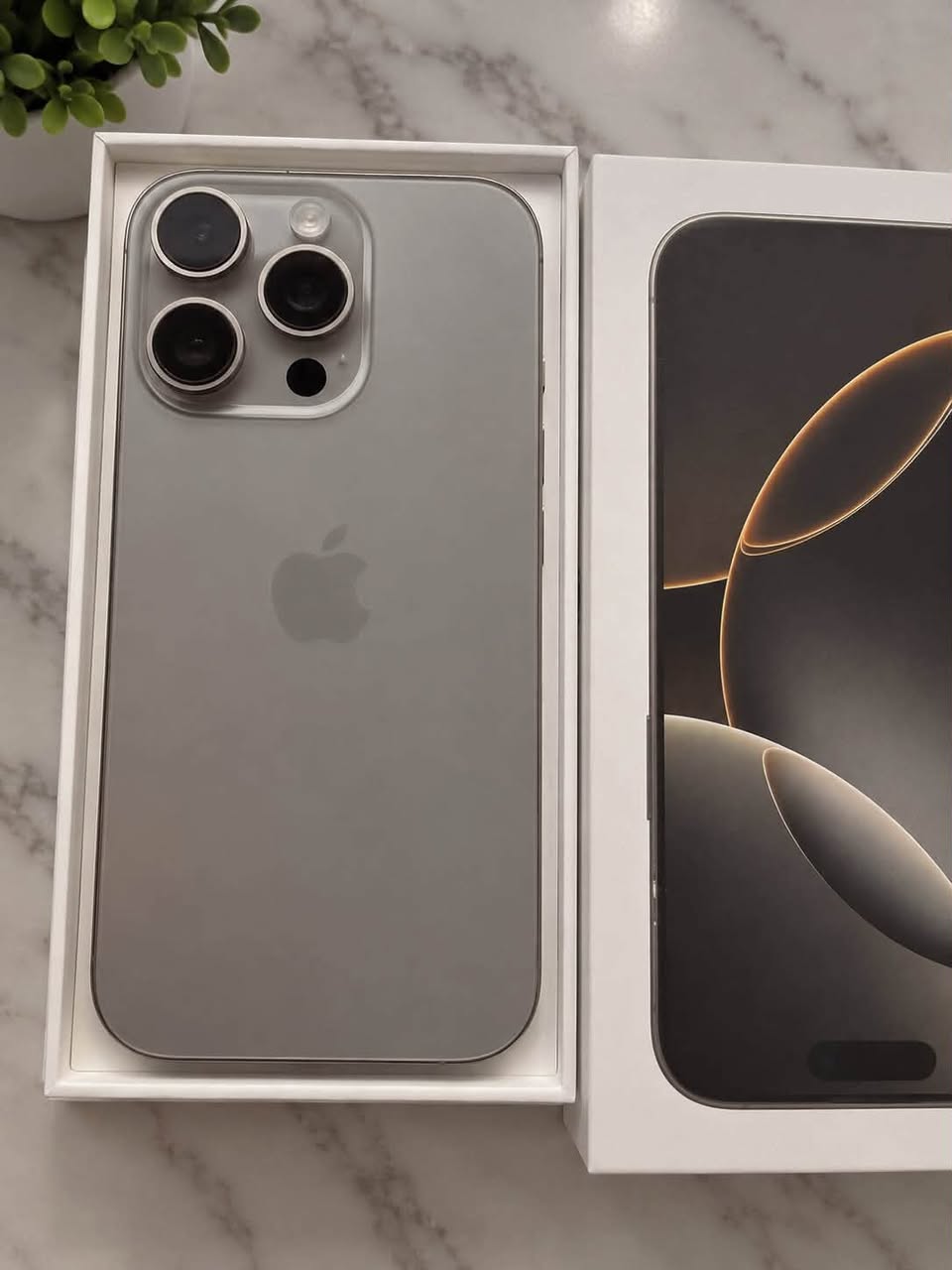iPhone 16 Pro Max 256GB Silver — 2,250₾