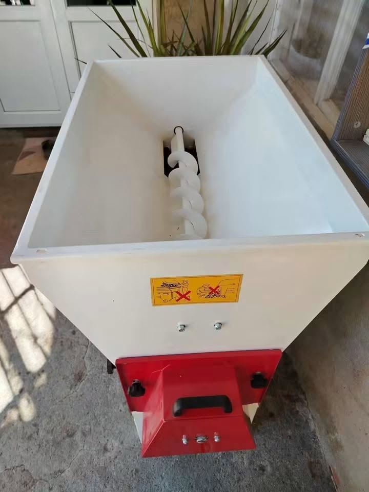 Üzüm sıkma Klertsatseli makine ile 1t_80 lari