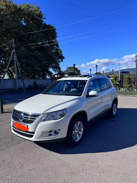 2008 Volkswagen Tiguan · Suv ·