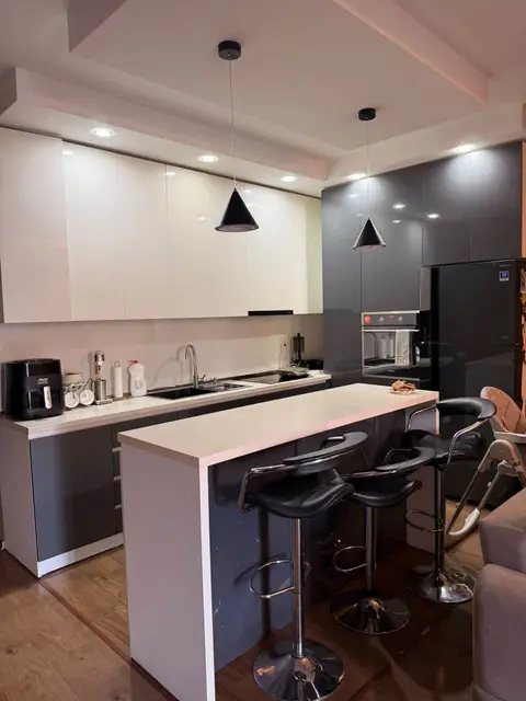 4 oda daire satılık, Tiflis