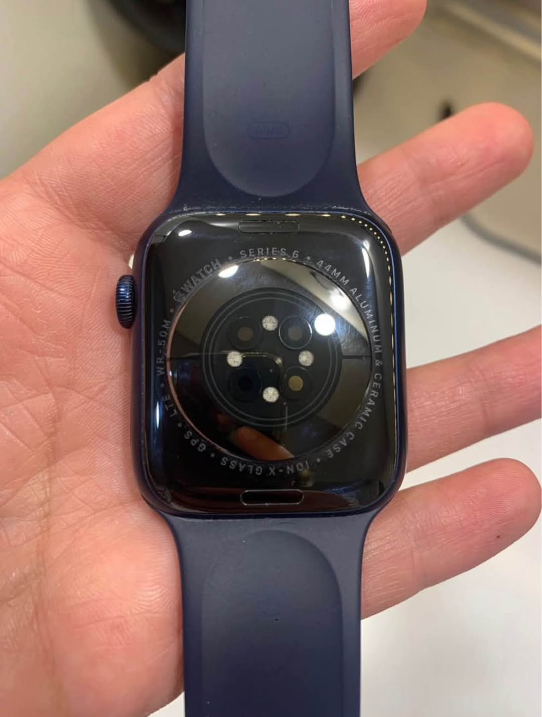Apple Watch Series 6, оригинал, батарея 90%