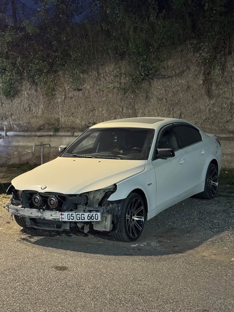 E60,E39, X5 — 230,000֏