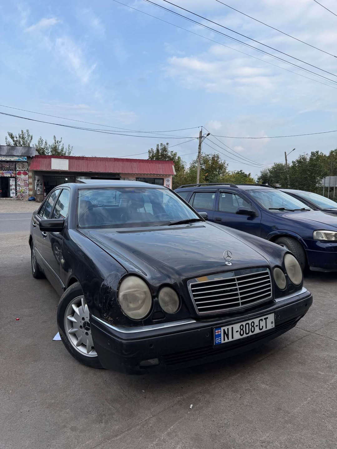 Avtomobil 1998 — 2,800$