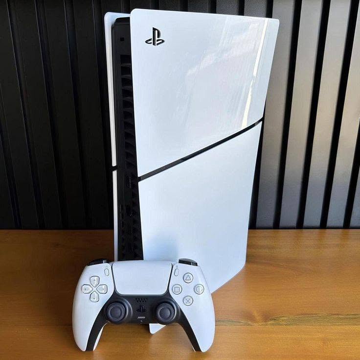 PlayStation 5 Slim 1TB with games