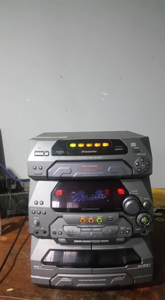 Panasonic SA-AK37 satılır. AUX yaxşı işləyir