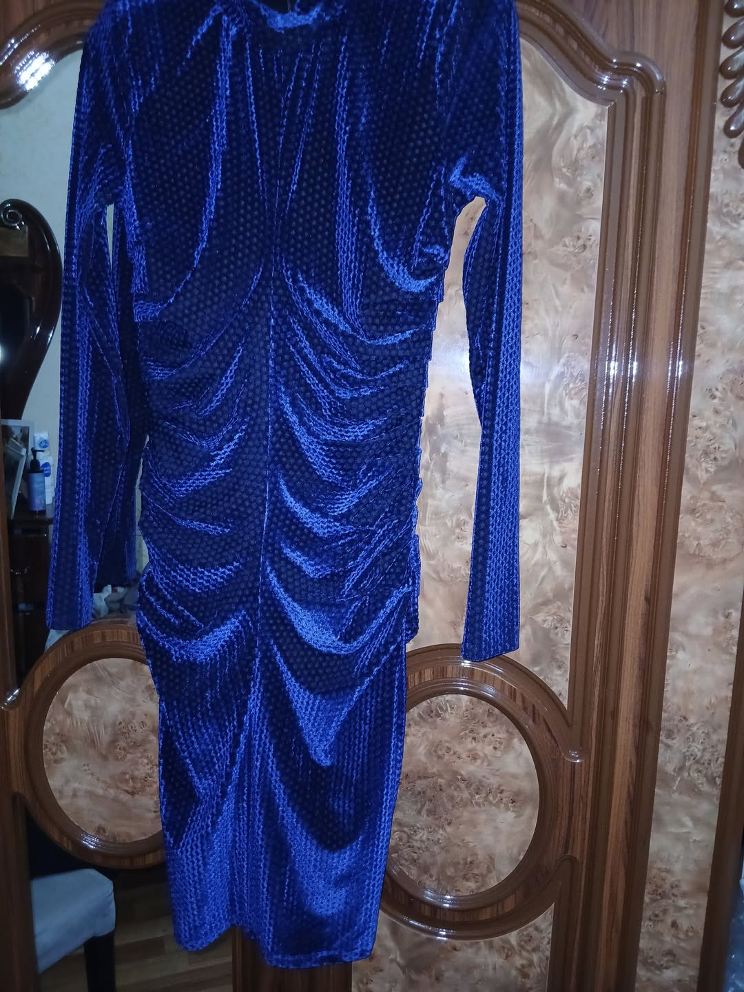 Zara ლურჯი აბრეშუმის კაბა