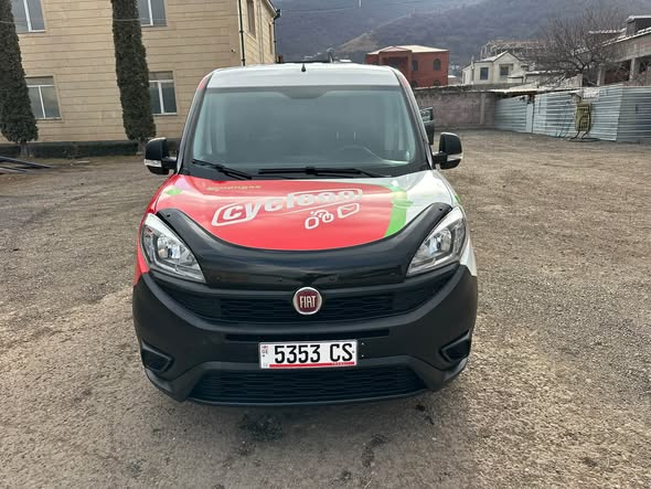 Fiat Doblo 2017 — 12,200$