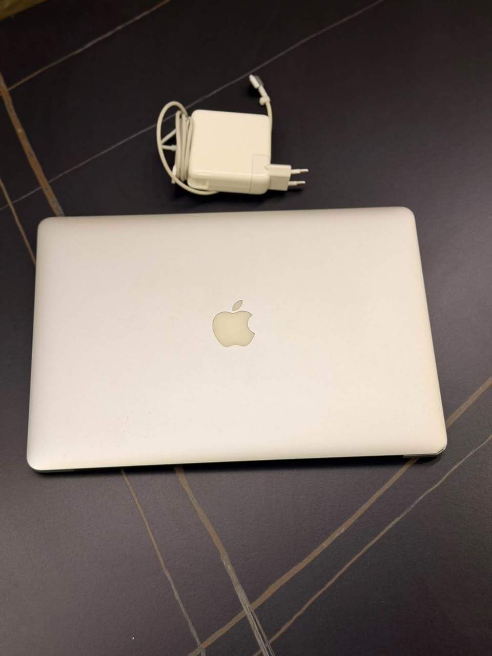 Macbook Pro Intel Core i7 15.4-inch