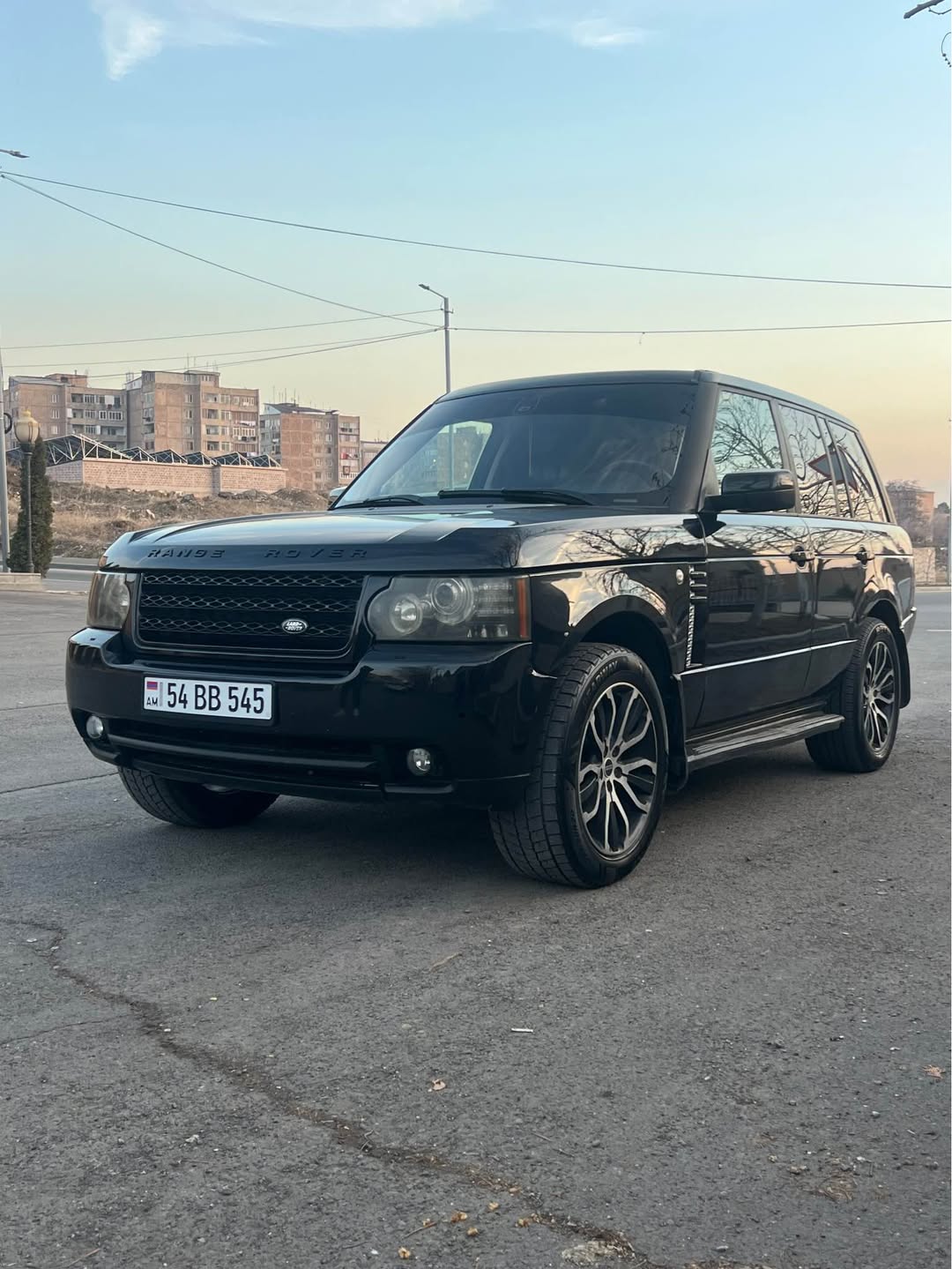 Range Rover Vouge — 11,000$