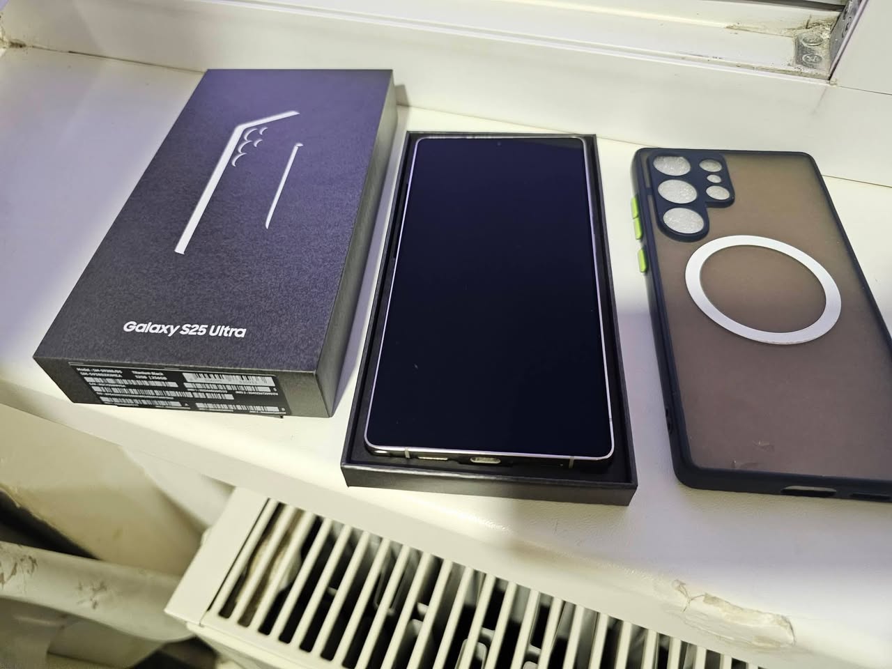 Samsung Galaxy S25 ultra 1850 lari
