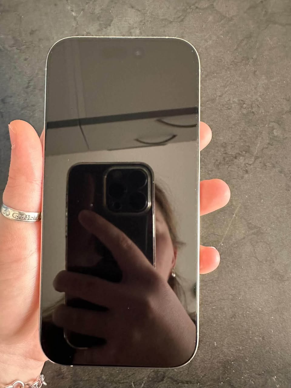 16 pro idealuri yutit sim versia — 1,850₾