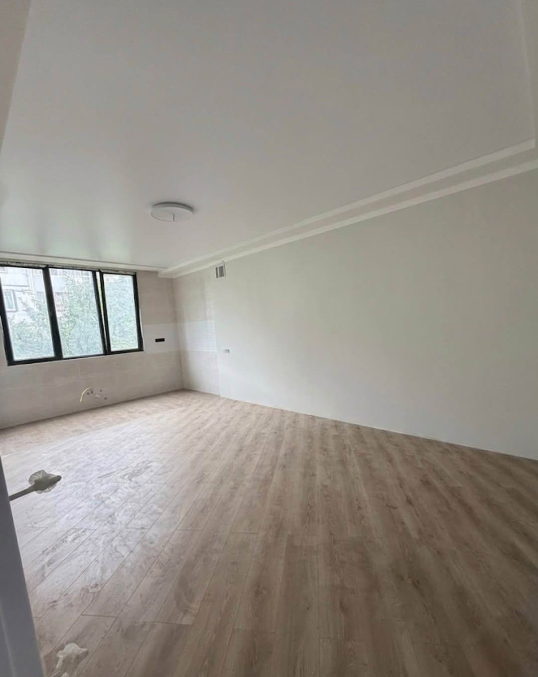 Commercial property, Batumi — $850