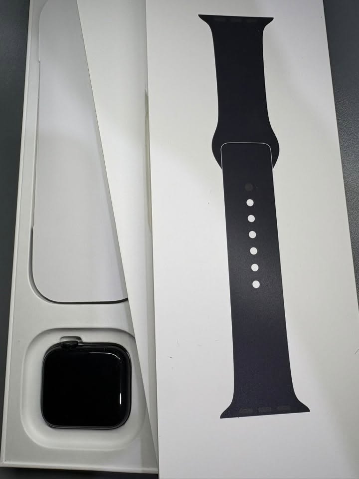 Satılır Apple Watch SE (2nd Gen)