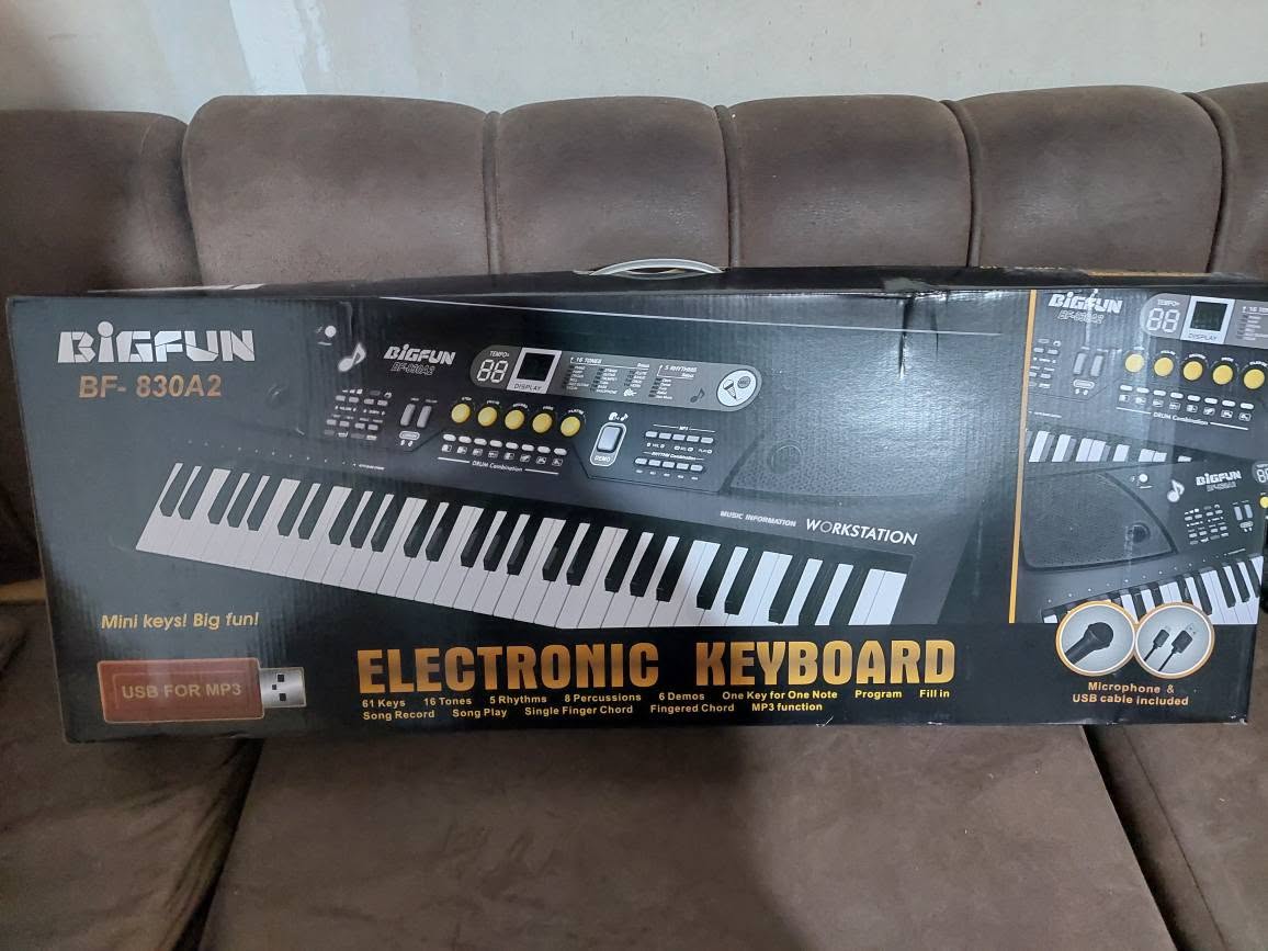 Yeni elektrik piano satılır. Başlanğıç tələbələr üçün nəzərdə tutulub — 200₾