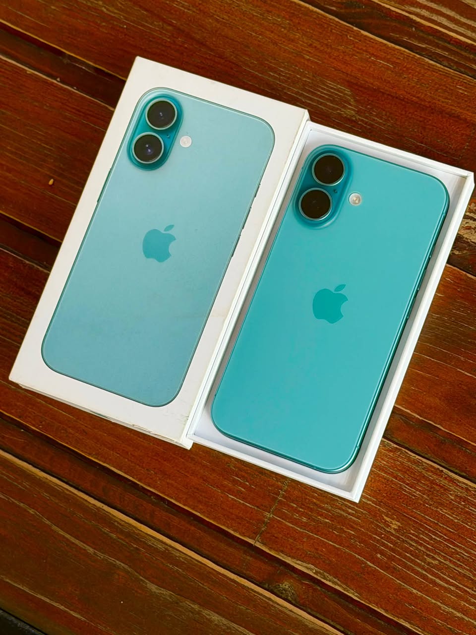 iPhone 16; Teal; 128 GB,BH 91 — 1,550₾
