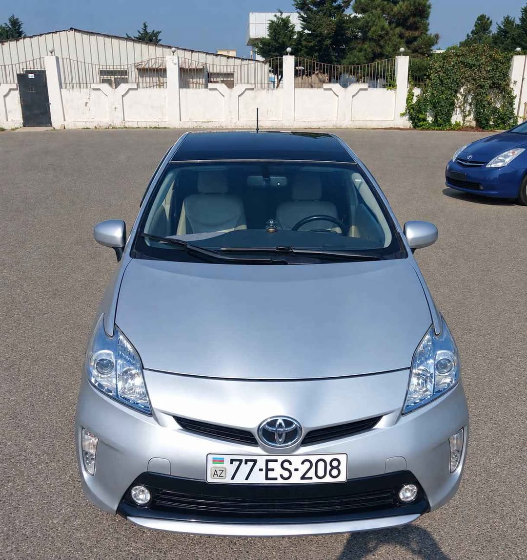 Toyota Prius hibrid, bir sahibdən