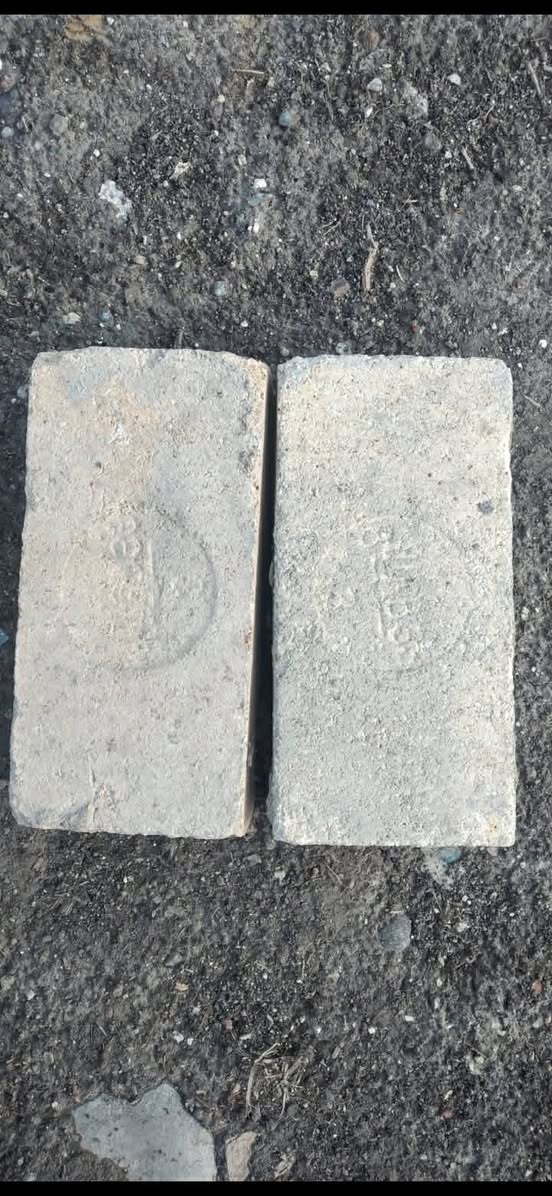Yanğına davamlı kərpic Xaşurida satılır. Ətraflı məlumat üçün