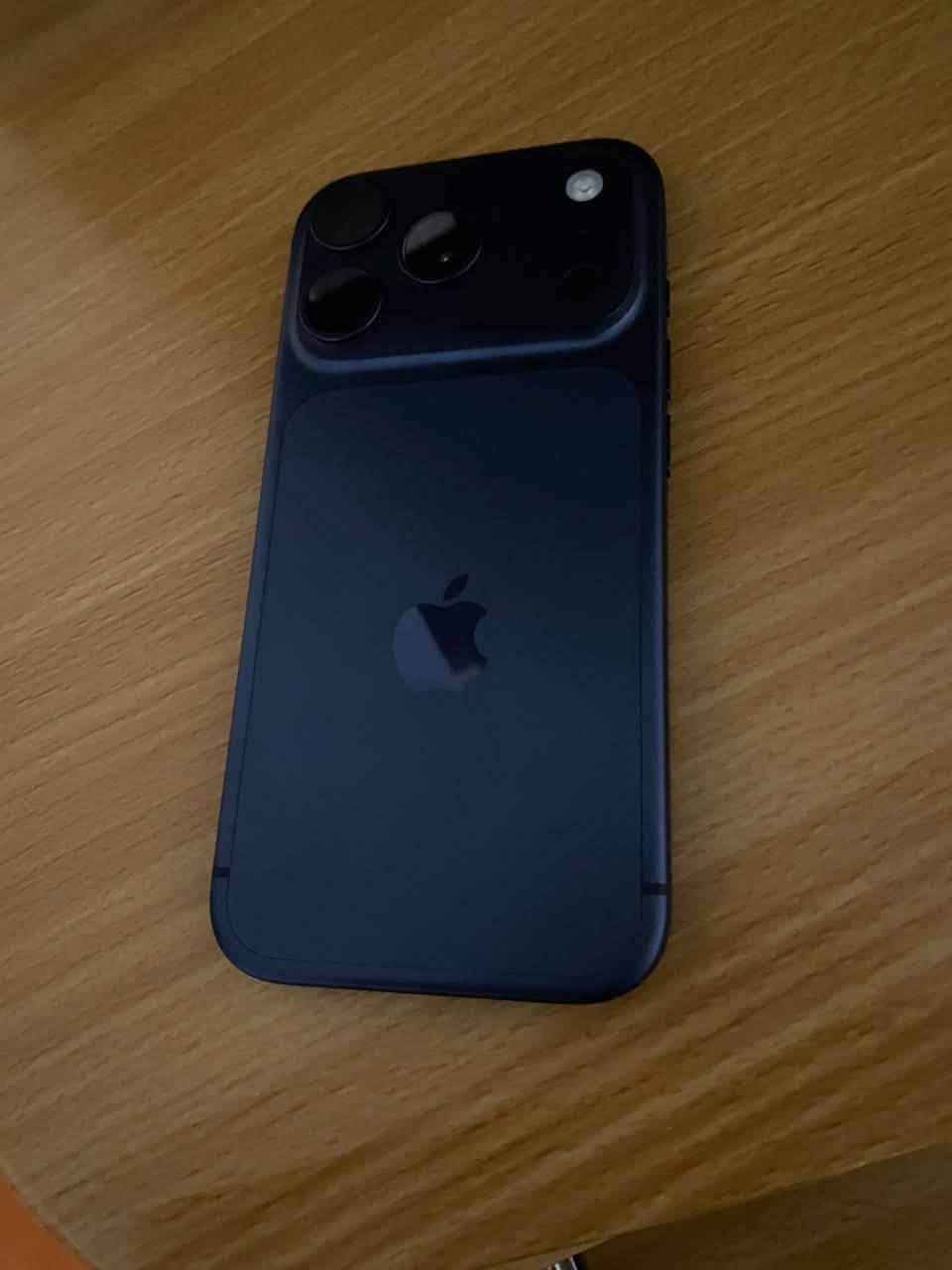 IPHONE 17 PRO 256GB 100%🔋 | — 425,000֏