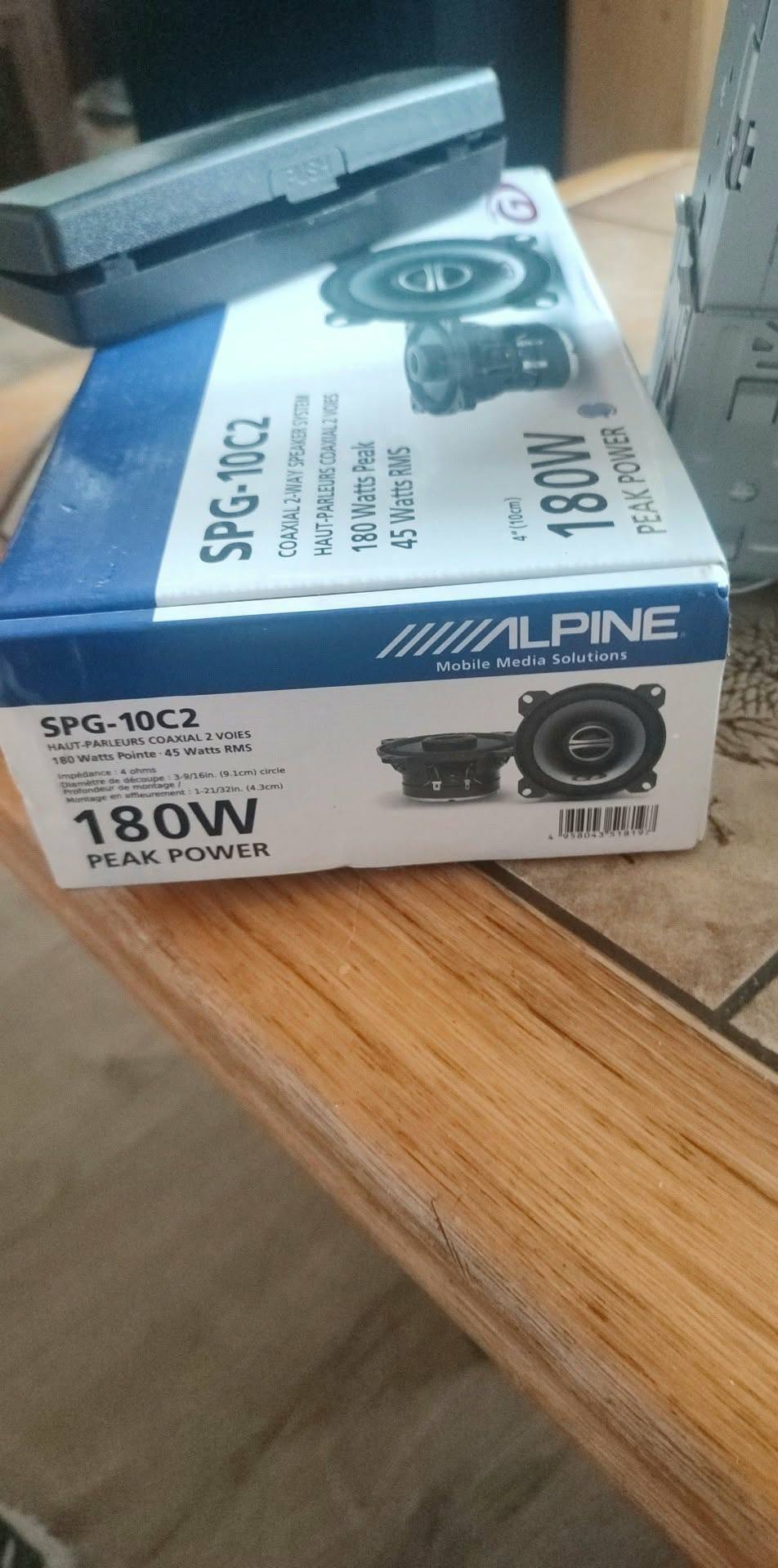 Alpine SPG-10C2 car speakers pair