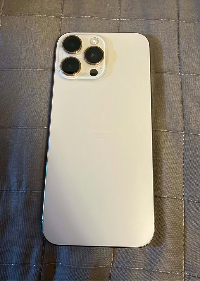 Merhaba, iyideba 17pro max 512gb, fiyatı — 3,300₾