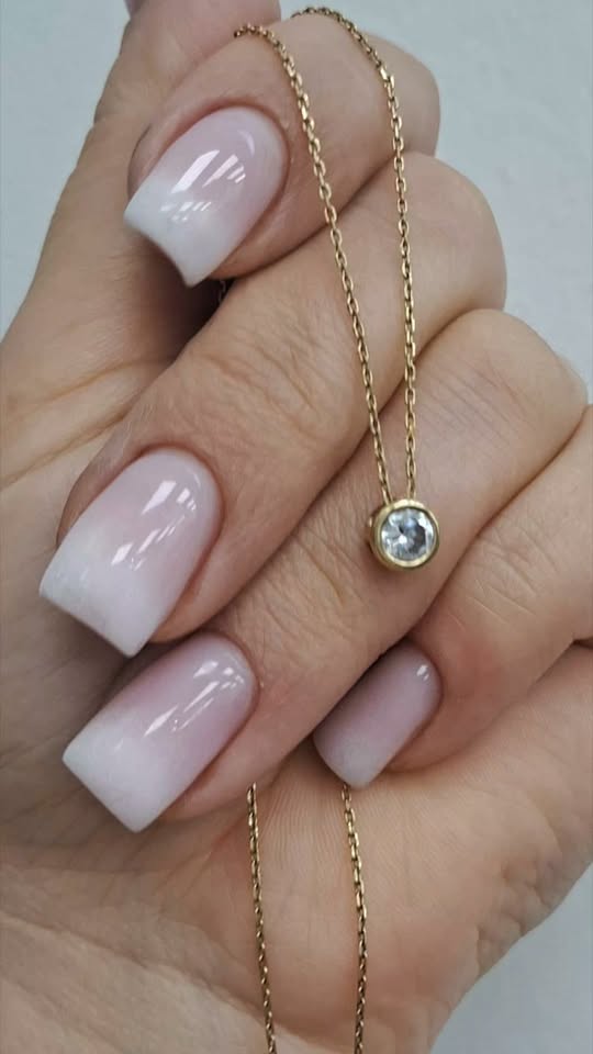 Delicate, feminine and always trendy ♡