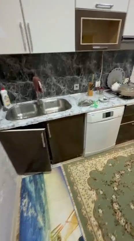 Rent 3-room apartment, Baku — 200 ₼