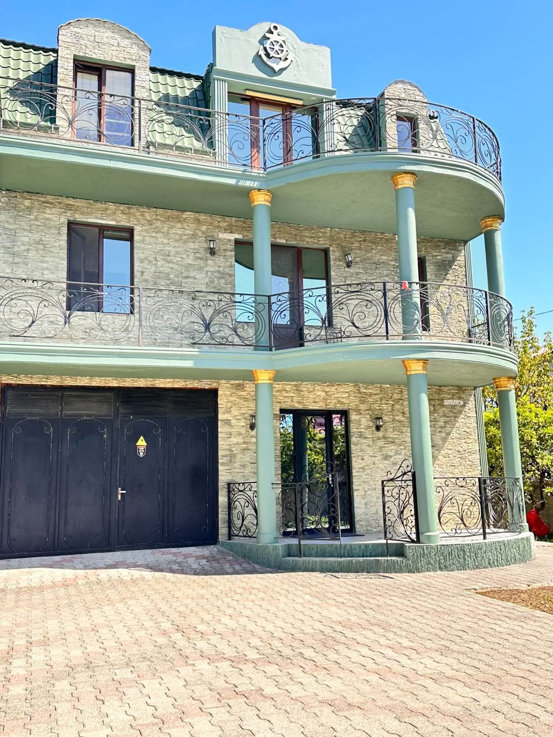 🏡✨ BATUM’DA YILLIK KİRALIK MÜSTAKİL EV! — 2,000$