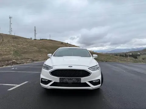 Ford Fusion 2017