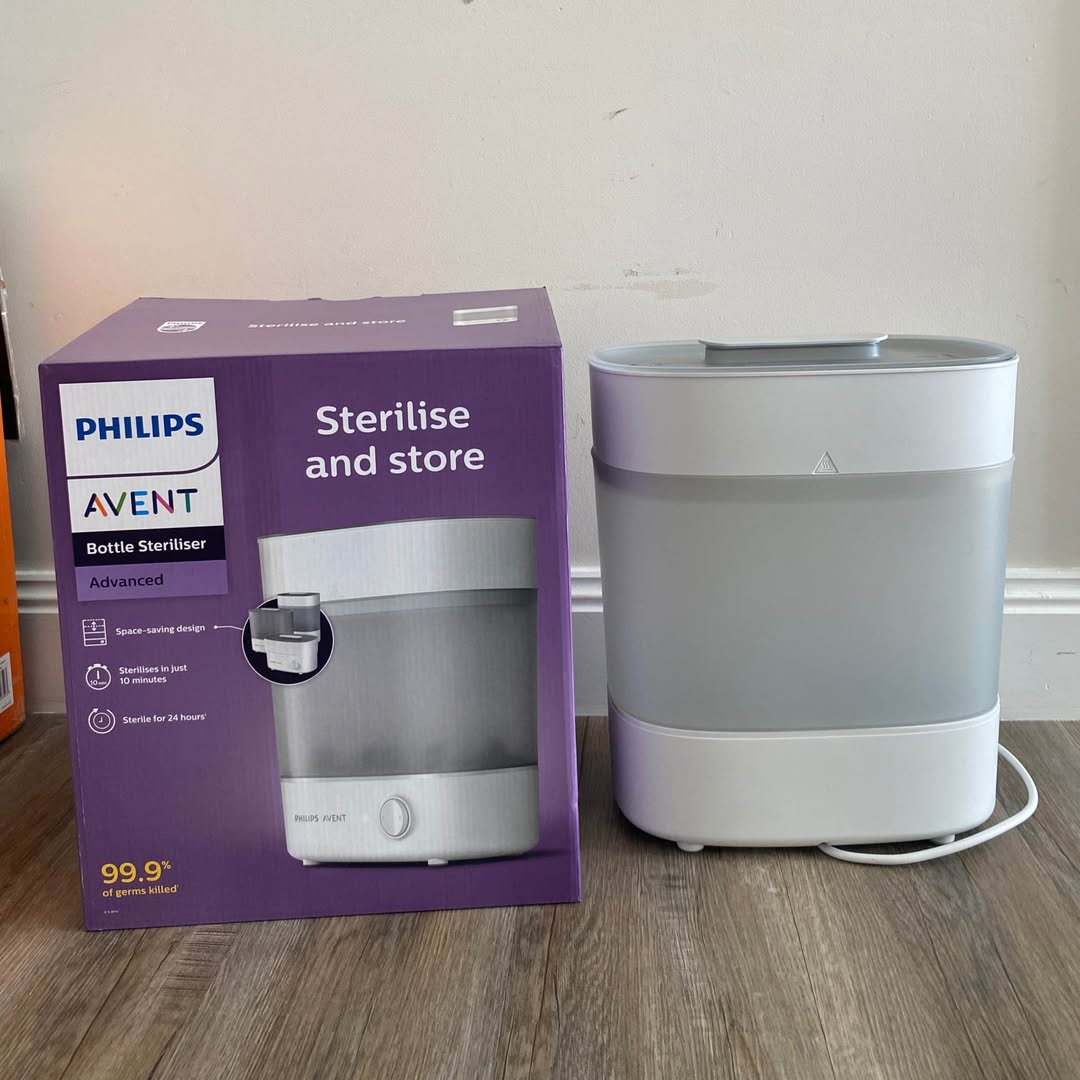 Philips Avent bottle sterilizer, like new