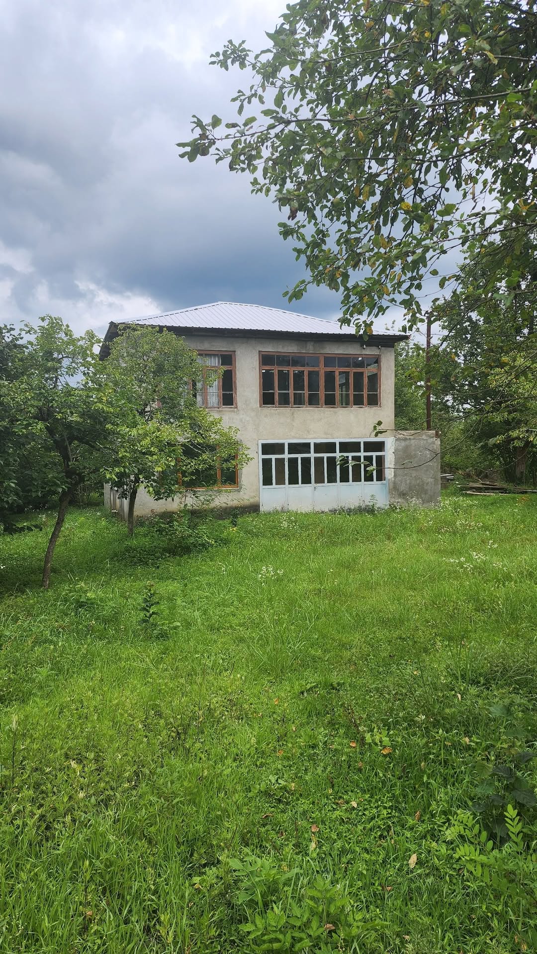 In Ozurgeti, in the village of Dvabzu, a two-story house is for sale — 25,000$